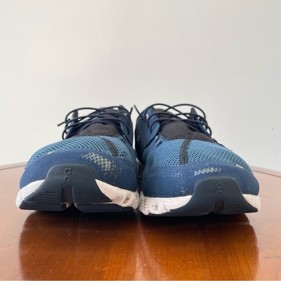 On Running Cloud 5 Men’s Blue Running Shoes | US 10 - Picture 4 of 7
